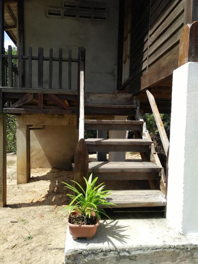 Thesanctuary@Telagapapan Villa Kampung Hulu Caluk Exteriör bild